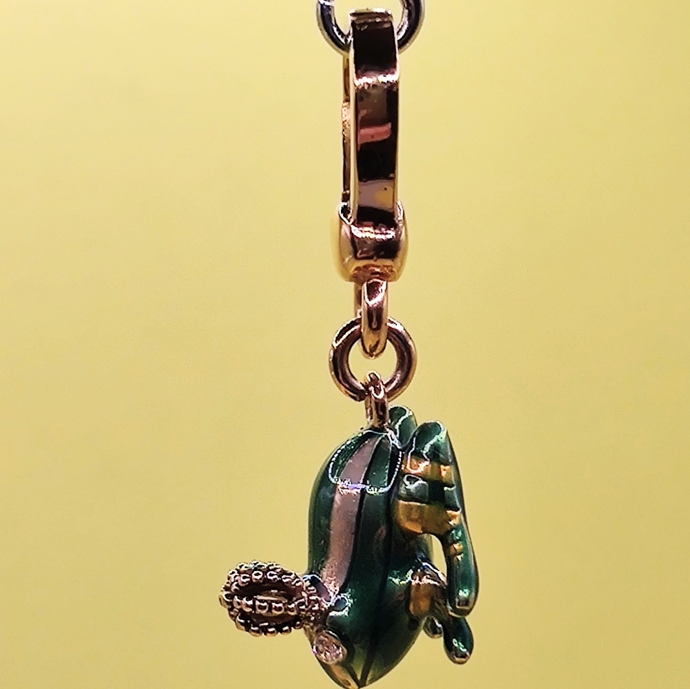 Juicy Couture Frog Royalty Charm 🐸👑 - Picture 9 of 14